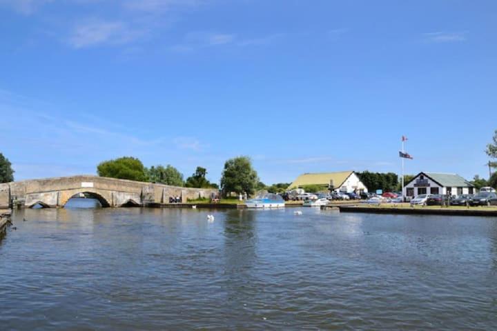 Fabulous 2 Bedroom Dog Friendly Chalet 5 Min Walk To Beach, Nr Gt Yarmouth & Norfolk Broads Scratby Extérieur photo
